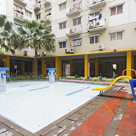 Reddoorz Apartment @ Pulo Gadung Jakarta Bagian luar foto