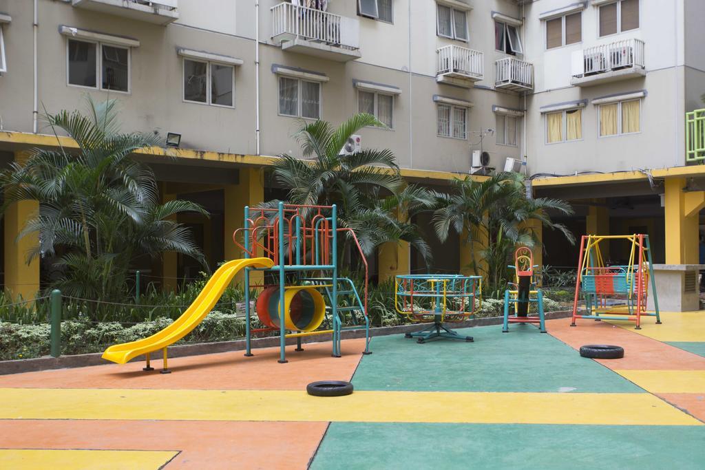 Reddoorz Apartment @ Pulo Gadung Jakarta Bagian luar foto