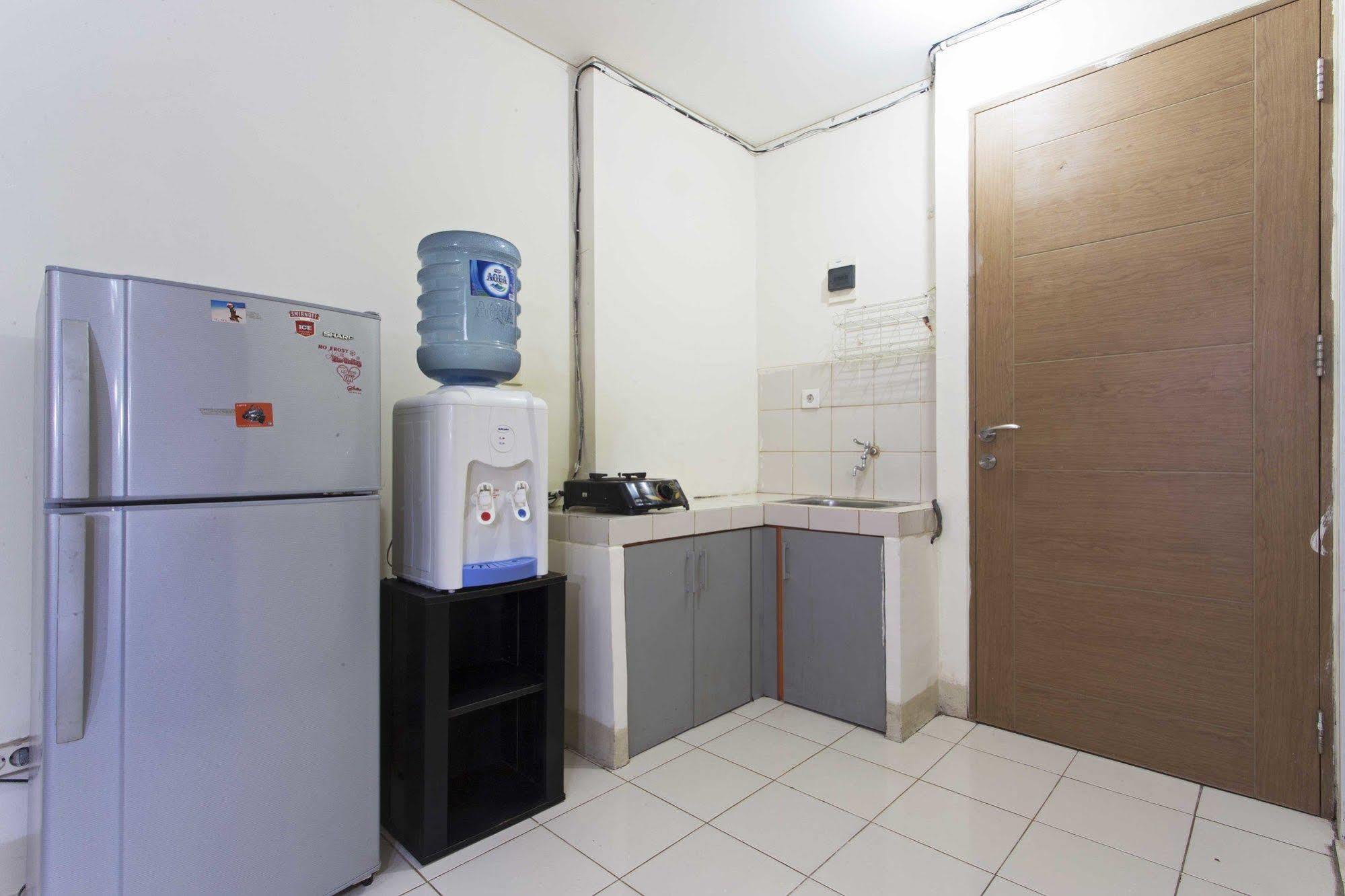 Reddoorz Apartment @ Pulo Gadung Jakarta Bagian luar foto